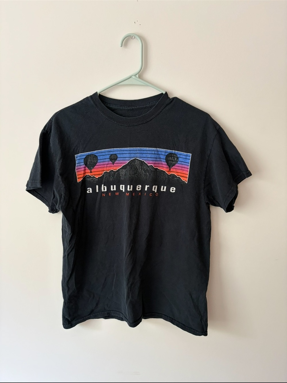 Albuquerque New Mexico Graphic Tee - Mountains with Sunset Stripes Nature Travel